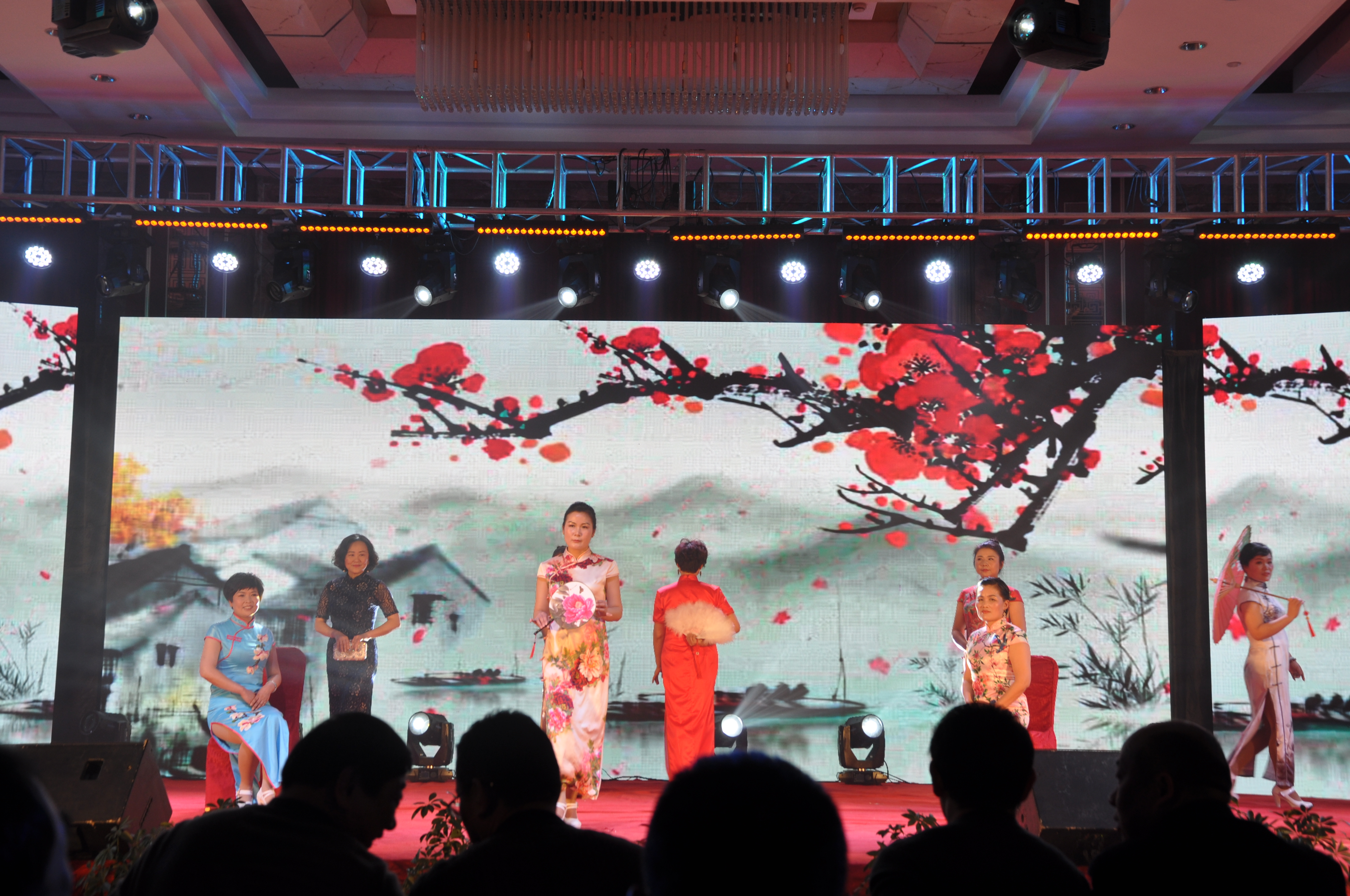 DSC_0125.JPG DSC_0125.JPG