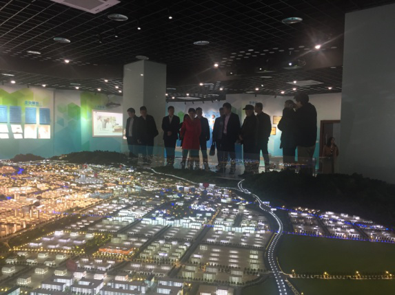 经开区党工委书记、管委会主任沈志刚.png 经开区党工委书记、管委会主任沈志刚.png